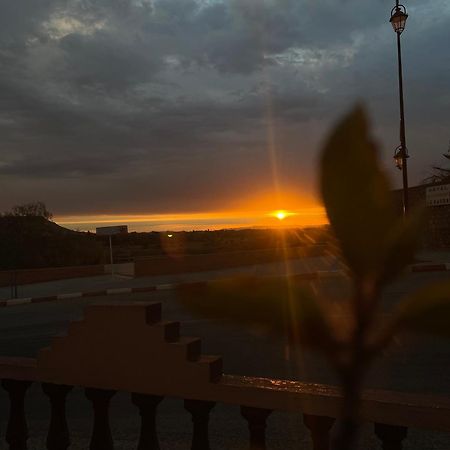 Hotel Restaurant La Kasbah Tinghir Kültér fotó